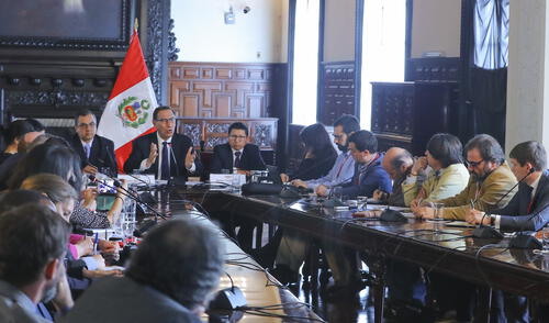 Martín Vizcarra: “No sacrificaré lucha contra la corrupción para evitar confrontación” Martín Vizcarra: “No sacrificaré lucha contra la corrupción para evitar confrontación”