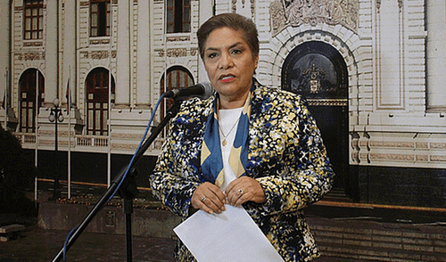 Luz Salgado renunció a la secretaría general de Fuerza Popular