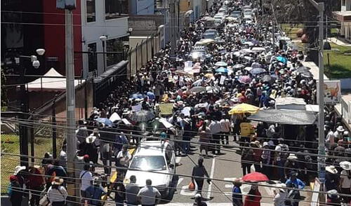 A la convocatoria asistieron dirigentes de asociaciones y militantes de Fuerza Tacna