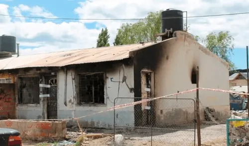 Madre y sus dos hijos mueren calcinados ante supuesto ataque de su pareja 