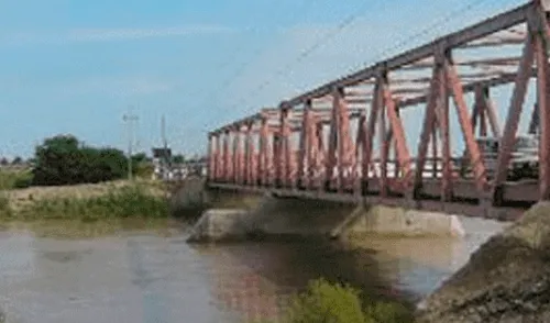 Chiclayo: piden construcción definitiva de puente Reque Chiclayo: piden construcción definitiva de puente Reque