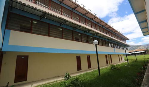 Local de la Universidad Nacional de Cajamarca.