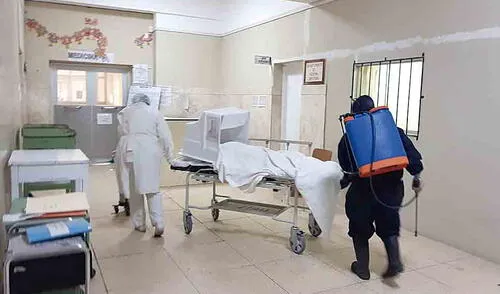 trabajo. La idea de la nueva estrategia de la Gerencia de Salud es detectar tempranamente los casos para evitar que pacientes lleguen a hospitales.