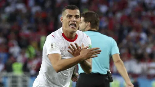 Serbia vs Suiza: el golazo de Xhaka para el empate de los suizos [VIDEO]
