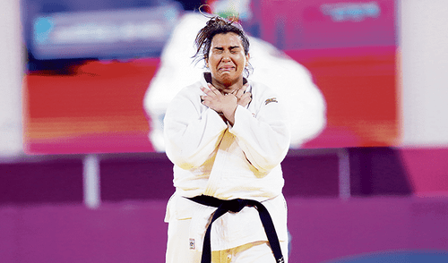 Especial. La emoción de Yuliana tras conseguir la presea. No pudo contener las lágrimas. Especial. La emoción de Yuliana tras conseguir la presea. No pudo contener las lágrimas.