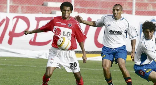 Vuelta. Carlos Lobatón podría vestirse de rojo otra vez.