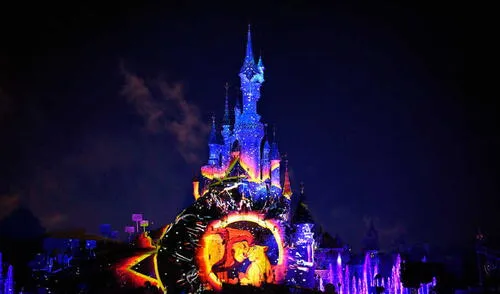 Caos en Disneyland París: turistas confunden desperfecto mecánico con tiroteo [VIDEO]