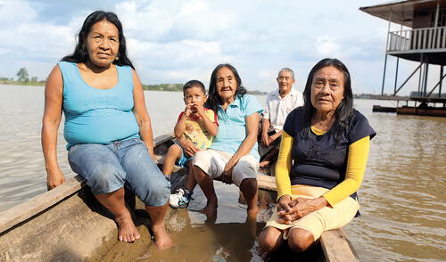Últimos hablantes de la lengua iskonawa.