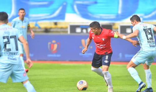 Bolívar y Wilstermann dejaron pasar la oportunidad de ser líderes del campeonato tras igualar 1-1. Foto: Deporte Total Bolivia.