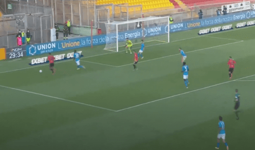 Lapadula puso su segunda asistencia en cinco partidos. Foto: Captura YouTube