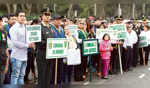 Mil ciudadanos juraron como aliados de la PNP en lucha contra delincuencia 