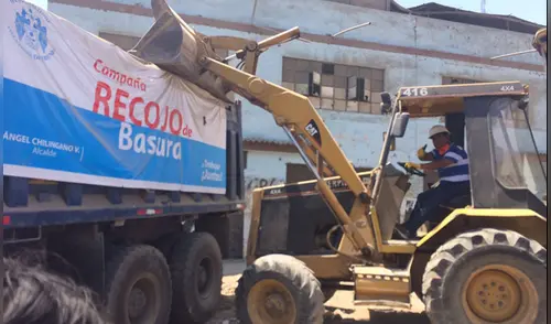 Realizan campaña de limpieza en Villa María del Triunfo Realizan campaña de limpieza en Villa María del Triunfo