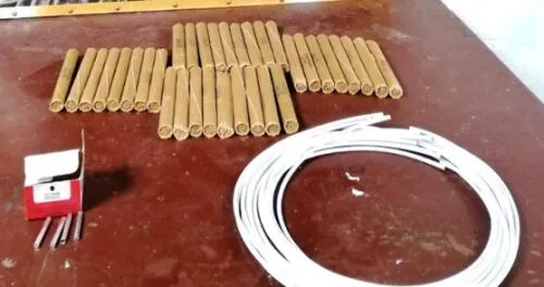 Los explosivos habrían sido abandonados por mineros ilegales. Los explosivos habrían sido abandonados por mineros ilegales.