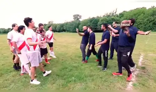 En Francia jugaron una ‘pichanga’ con peruanos y resultado los asusta [VIDEO]