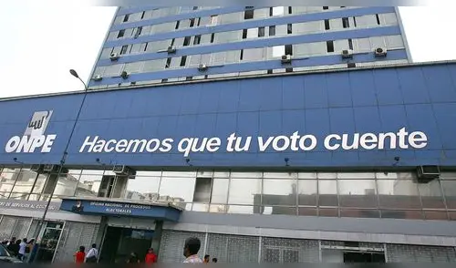 ONPE reitera no haber beneficiado a Podemos Perú y asegura transparencia ONPE reitera no haber beneficiado a Podemos Perú y asegura transparencia