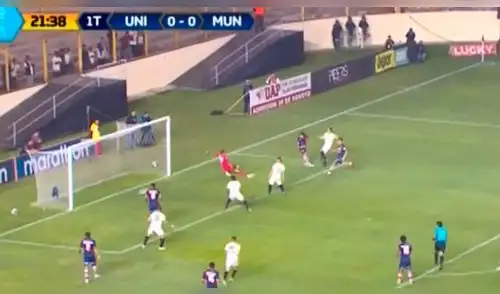 Universitario vs Deportivo Municipal: Jesús Barco abrió el marcador para los 'cremas' [VIDEO] 