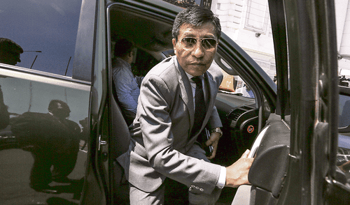 Fiscalía cita a Mamani para el 23 de abril por el caso de los keikovideos Fiscalía cita a Mamani para el 23 de abril por el caso de los keikovideos