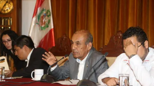 Alcalde Marcelo dijo que No se escatimarán recursos para prevenir el coronavirus.