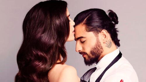 Maluma sorprende a su novia Natalia Barulich en su concierto Maluma sorprende a su novia Natalia Barulich en su concierto
