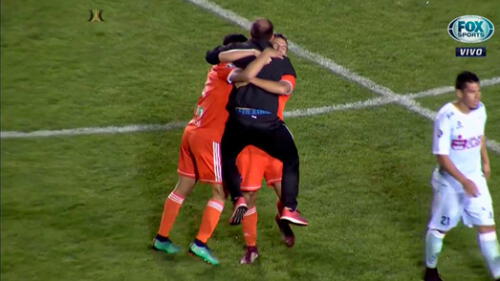 Real Garcilaso quedó eliminado por La Guaira en la Libertadores por inaudito blooper [RESUMEN]