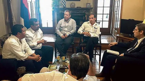 Frente Amplio y Apra mueven sus fichas en Uruguay