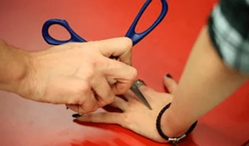 El abecedario del diablo: el peligroso reto viral que ha causado alarma en España El abecedario del diablo: el peligroso reto viral que ha causado alarma en España