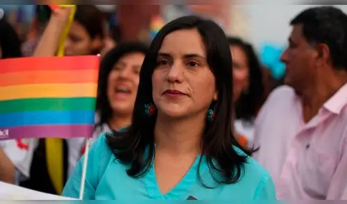 Verónika Mendoza: “Señora Keiko, responda a la Fiscalía, no se la tumbe”