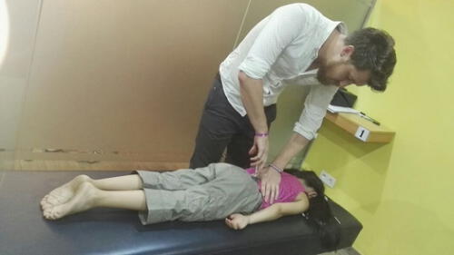 TBM: Una técnica que combina la quiropráctica para tratar enfermedades TBM: Una técnica que combina la quiropráctica para tratar enfermedades