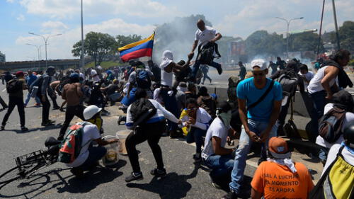 Así termina el segundo día violentas protestas contra Nicolás Maduro [FOTOS]