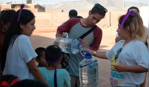 Chilca: Jóvenes realizan voluntariado en favor de niños damnificados tras huaicos