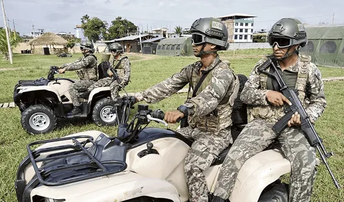 Instalan tres bases contra minería ilegal en Madre de Dios Instalan tres bases contra minería ilegal en Madre de Dios