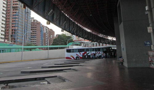 El hombre contagiado que regresó de Perú se escapó a Rosario en un micro. Foto: Todo Noticias