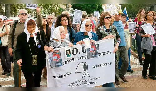 Una nueva batalla de las Madres de Plaza de Mayo Una nueva batalla de las Madres de Plaza de Mayo