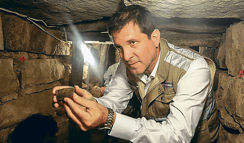 Descubren entierros humanos en Chavín