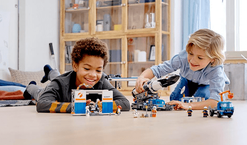 ¿Youtubers o astronautas, qué prefieren ser los niños en el futuro?