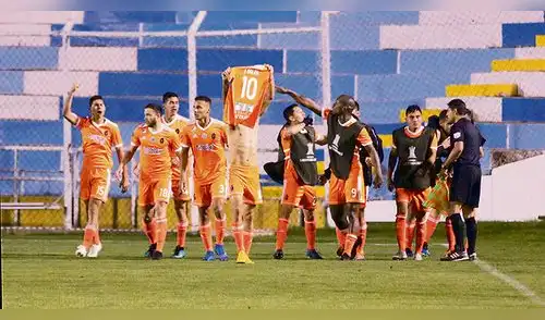 Real Garcilaso: Resbaló y quedó fuera 