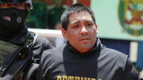 Fiscalía pide cadena perpetua para 'Loco Darwin' por atentados en colegios de SJL Fiscalía pide cadena perpetua para 'Loco Darwin' por atentados en colegios de SJL