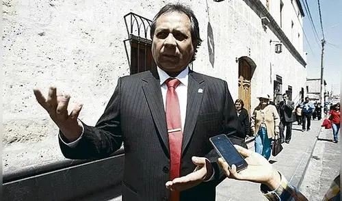 Expulsan a docentes y administrativos sentenciados por abuso sexual en Arequipa 