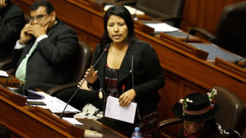 Indira Huilca: "Mercedes Aráoz está desconectada de la realidad en la que vivimos" [VIDEO]    
