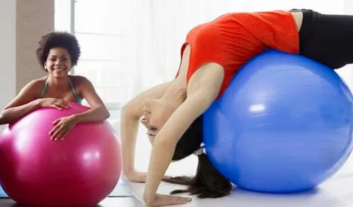 En la década de los 60, el balón suizo era conocido como esfera kinésica