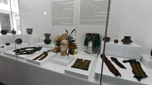 legado. Muestras textiles y de artesanía pertenecen a la Universidad Católica de Santa María. legado. Muestras textiles y de artesanía pertenecen a la Universidad Católica de Santa María.