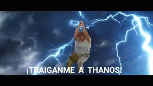 Vía Facebook: mujer se queda dormida en bus y es víctima de crueles memes [FOTOS]