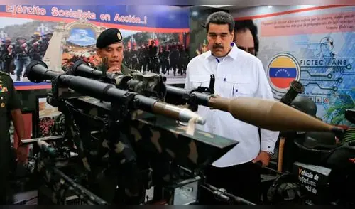 Maduro aprueba 56 millones de euros para fabricar armas y uniformes militares Maduro aprueba 56 millones de euros para fabricar armas y uniformes militares