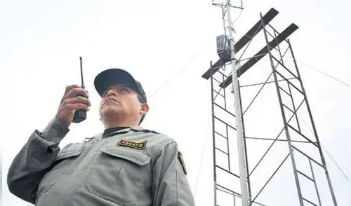 Celulares estarían bloqueados al 100% en 18 penales este fin de año