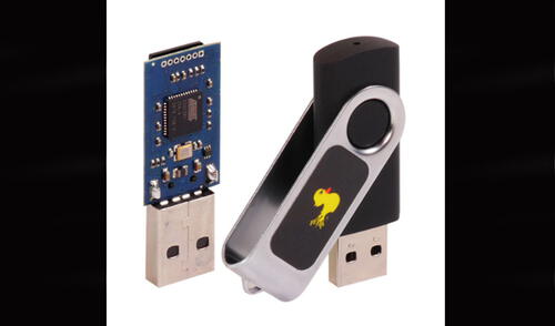 USB utilizado por cajera para robar al BCP aún se vende en internet