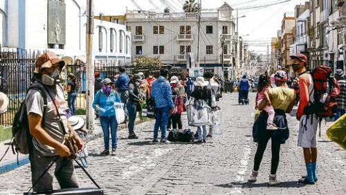 alza. Población menor de 50 se contagia más con COVID. alza. Población menor de 50 se contagia más con COVID.