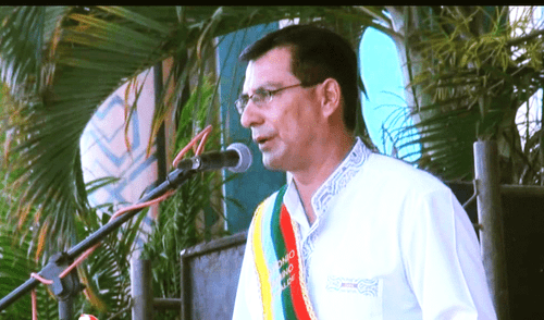 Alcalde de Coronel Portillo denunciado ante la Contraloría por avalar a traficantes de terrenos