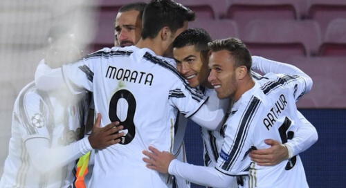 El volante brasileño Arthur también elogió la forma en la que trabaja Cristiano Ronaldo. Foto: captura twitter @arthurmelo. Arthur habla sobre Messi.
