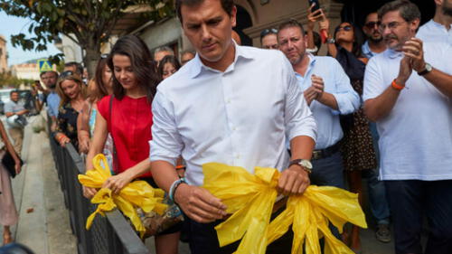 España: La guerra de los lazos amarillos independentistas en Cataluña