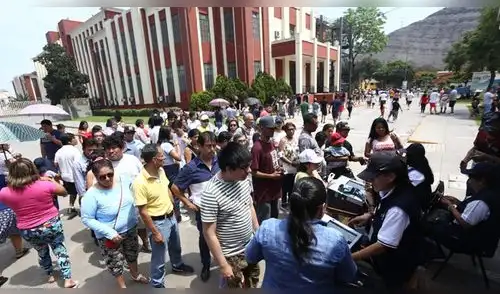 Más de 24 mil personas participan en las Elecciones Extraordinarias 2020.